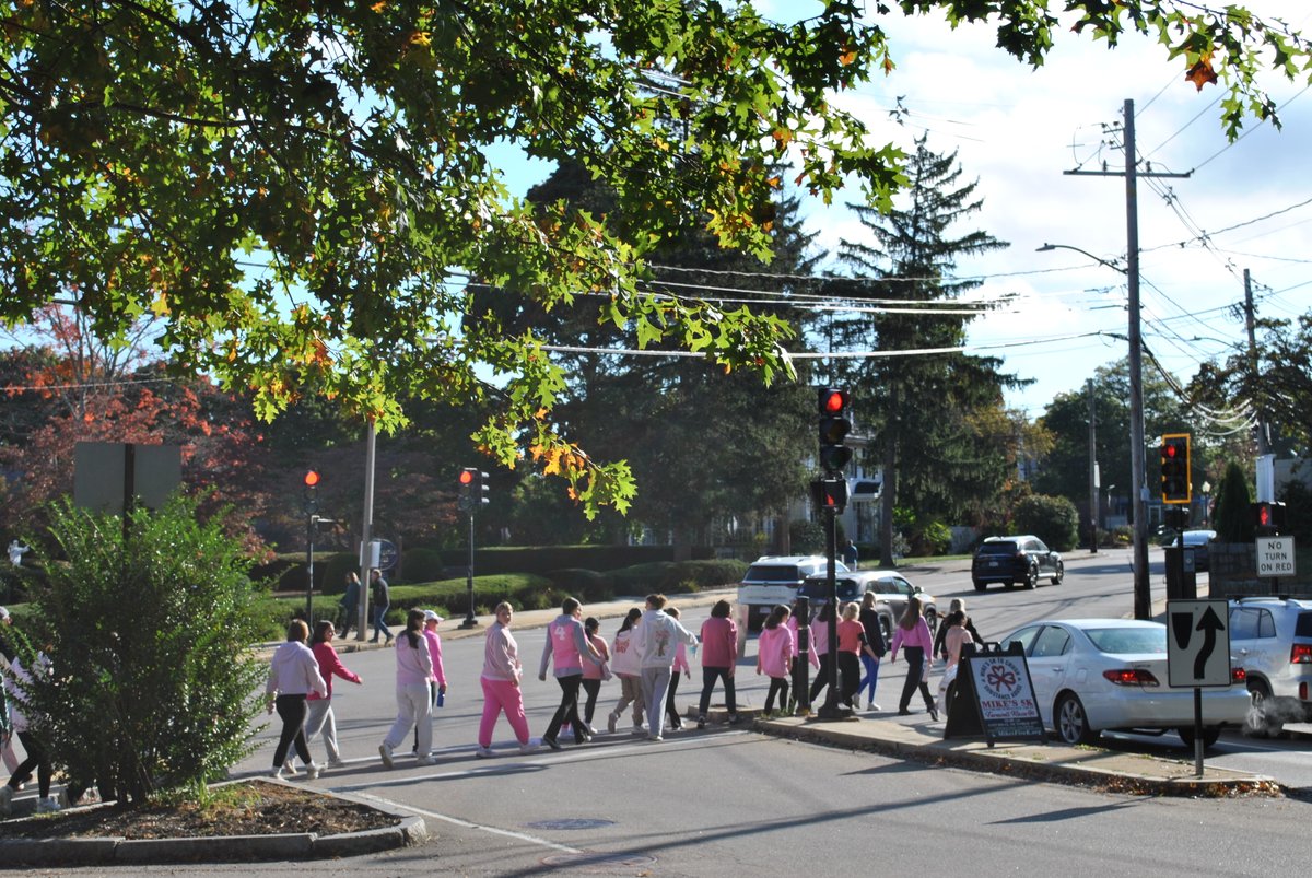 On Sunday morning, the community joined together in the Walk for the Ellie Fund. Participants walked 5-miles through the Town of Milton to raise money for the non-profit. Thank you to all who walked and donated.

Photos taken by Adrianna Parasirakis '28