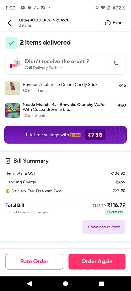 GauravAdarsh3's tweet photo. @zeptocares Ye lo bhai kar diya icecream ki toh halat kharab hai khaya bhi nahi jaa rha phek raha hu https://t.co/WYnC0DTYEP