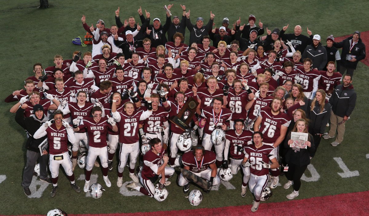 🏈🏈 TOP 5⃣0⃣ #IHSA FOOTBALL PROGRAMS 🏈🏈
📅 1974 | 2024

⭐️⭐️#⃣3⃣4⃣⭐️⭐️
🐺Prairie Ridge Wolves
📍 Crystal Lake

🔗🏈More on PRHS &amp; the Top 50 Programs▶️ihsa.org/Top50Football

🔗👕 Exclusive Top 50 Shirts▶️orders.minervapromotions.com/ihsa_football_…