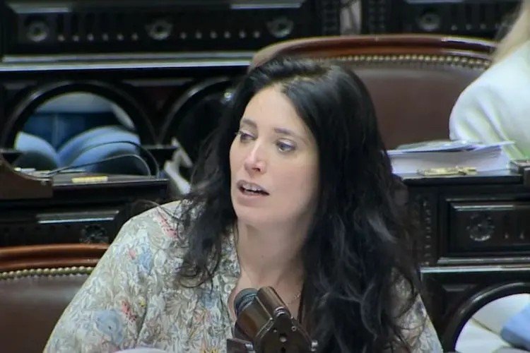 agustindrombola's tweet photo. Sabrina Ajmechet @ajmechet - PRO - Politóloga y Jefa de Cátedra en la Universidad de Buenos Aires. https://t.co/aHmL0e4AzG