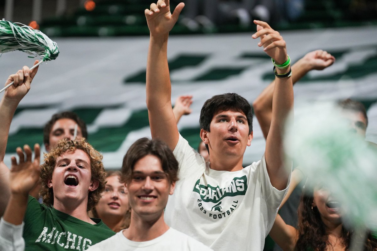 LeahJohnson_VB's tweet photo. Excited to be home with all of our Spartan family this weekend!

#GoGreen 
#SetTheStandard 
#ServeGrowHonor https://t.co/6RRS50UvEj