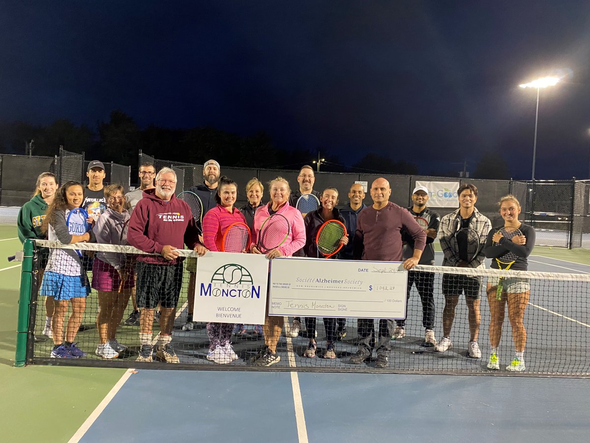 The players from the league of Tennis Moncton played for a good cause this season!  They raised $1,092.27 for the ASNB
*****
Les joueurs de la ligue Tennis Moncton ont joué pour une bonne cause cette saison ! Ils ont amassé 1 092,27 $ pour la SANB!