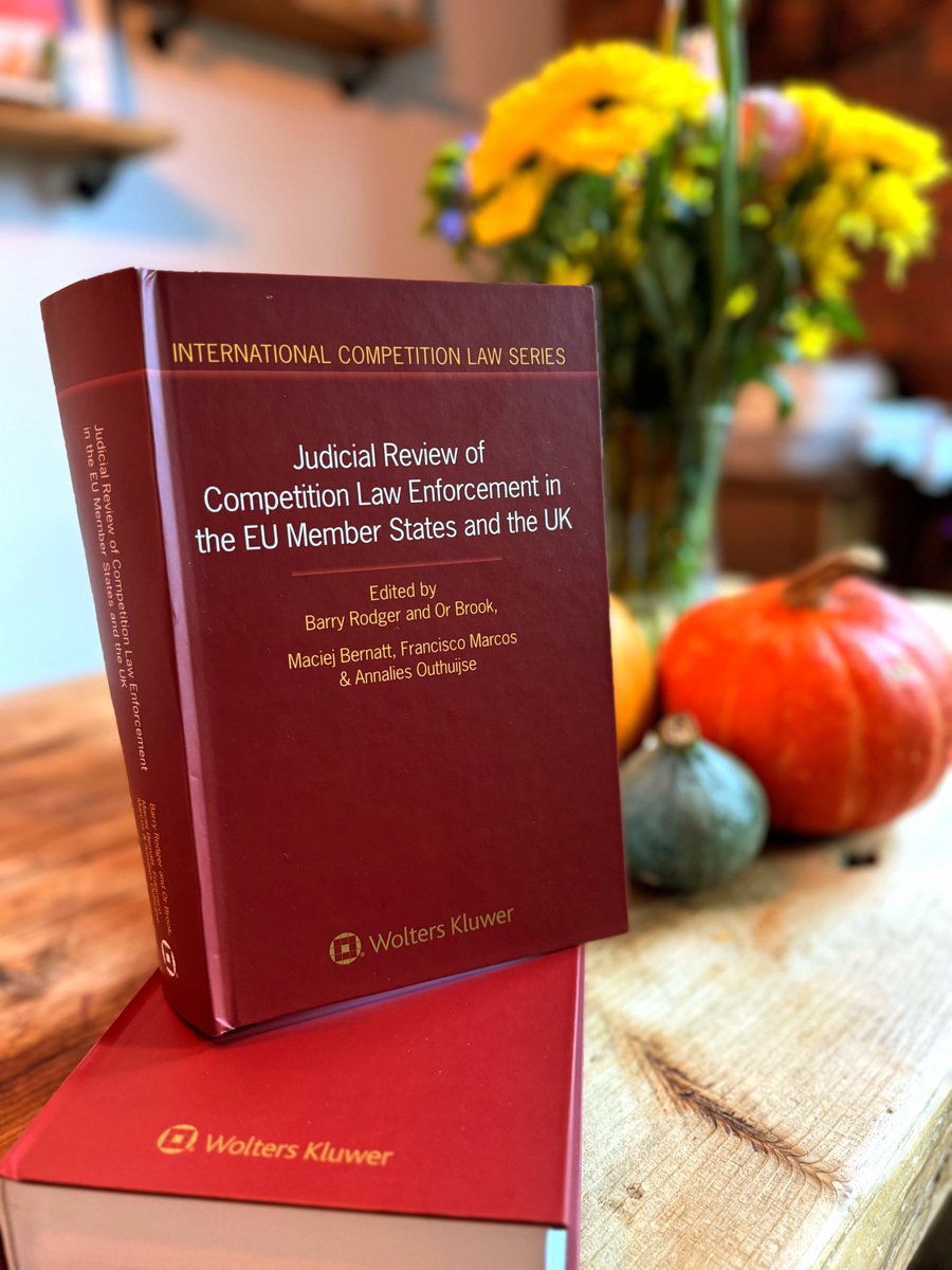 The hard copies of our new book "National #JudicialReview of #CompetitionLaw Enforcement in the EU &amp; UK" (<a href="/Wolters_Kluwer/">Wolters Kluwer</a>) are here! 🎉

Co-edited with the amazing <a href="/barryjrodger/">Barry Rodger</a>, <a href="/pacomarcos/">Francisco Marcos</a>, Maciej Bernatt &amp; Annalies Outhuijse

Get your 📚: wildy.com/isbn/978940350…