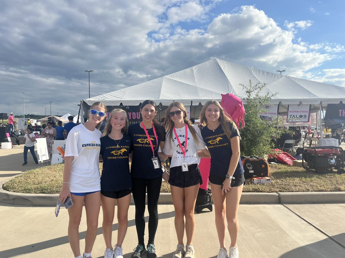 Together we are better! Cypress Ranch XC volunteered at the Ainsley’s Angels Twilight 5K  to provide a race day experience for individuals with disabilities. It was truly an inspiring event!