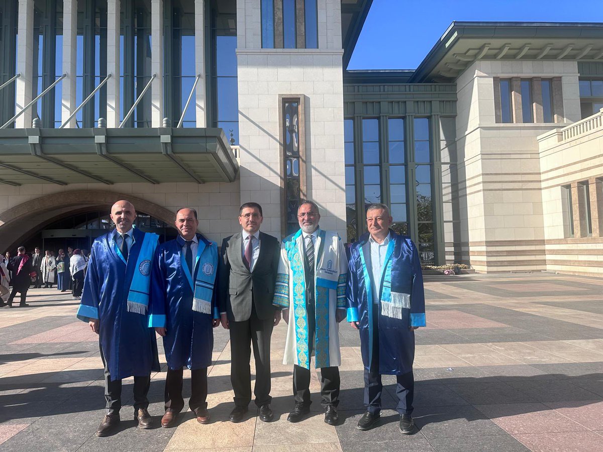 2024-2025 Akademik Yılı Açılış Töreni’ni Cumhurbaşkanlığı Külliyesinde, Cumhurbaşkanımız Sn. <a href="/RTErdogan/">Recep Tayyip Erdoğan</a>’ın teşrifleriyle ve YÖK Başkanımız Sn. <a href="/erolozvar/">Erol Özvar</a>'ın katılımıyla gerçekleştirdik. 

<a href="/ybuankara/">Ankara Yıldırım Beyazıt Üniversitesi</a> 
<a href="/YuksekogretimK/">Yükseköğretim Kurulu</a>