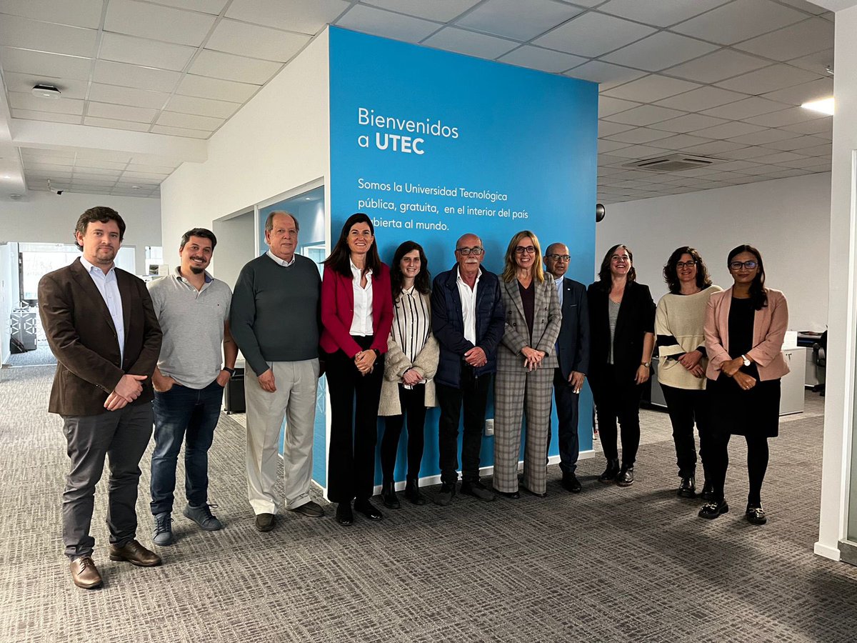 La <a href="/UOCuniversidad/">UOCuniversidad</a> Seguimos estrechando lazos con la <a href="/UTECuy/">Universidad Tecnológica</a> en la formación en ciberseguridad. Formar X Transformar