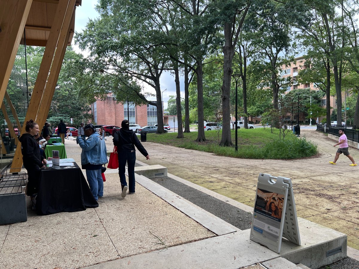 DC_PSC's tweet photo. We were recently a part of @dcpl's Teen Wellness Day, @DOEE_DC's Energy Efficiency Day, & @DDOTDC's #OpenStreetsDC & #PARKingDay. At each event we connected w/ residents to share tips on saving money on utility bills, energy efficiency, and other important consumer information. https://t.co/XDjzpbRF5G
