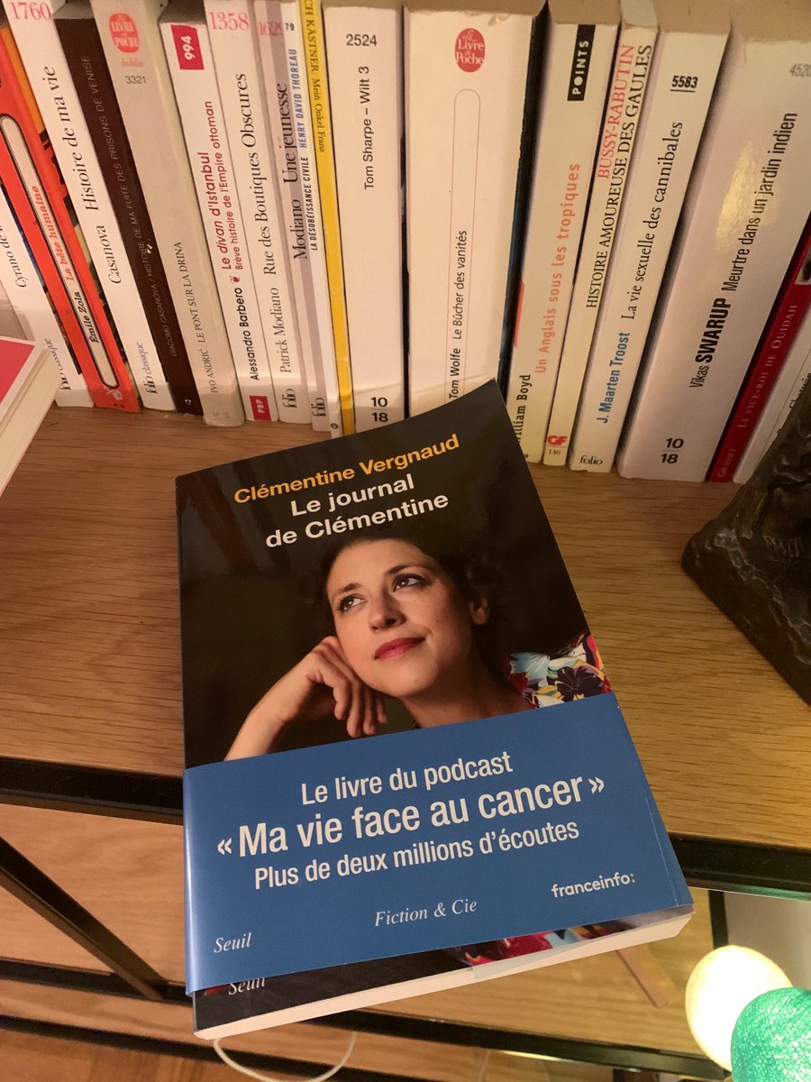 GrĂ©goire Lecalot (@lecalotg) on Twitter photo La bibliothĂšque est Ă toi. Câest moi qui lâai montĂ©. Ton grand portrait est dessus. Câest moi qui lây ai mis. Tes yeux me regardent. Je les regarde aussi. Et maintenant, tu es dans la bibliothĂšque. Ăa, câest toi qui lâa voulu <a href="/Clem_Vd/">ClĂ©mentine Vergnaud</a>. Tu rĂȘvais de ce livre. Il est paru. 1/2đ La bibliothĂšque est Ă toi. Câest moi qui lâai montĂ©. Ton grand portrait est dessus. Câest moi qui lây ai mis. Tes yeux me regardent. Je les regarde aussi. Et maintenant, tu es dans la bibliothĂšque. Ăa, câest toi qui lâa voulu <a href="/Clem_Vd/">ClĂ©mentine Vergnaud</a>. Tu rĂȘvais de ce livre. Il est paru. 1/2đ