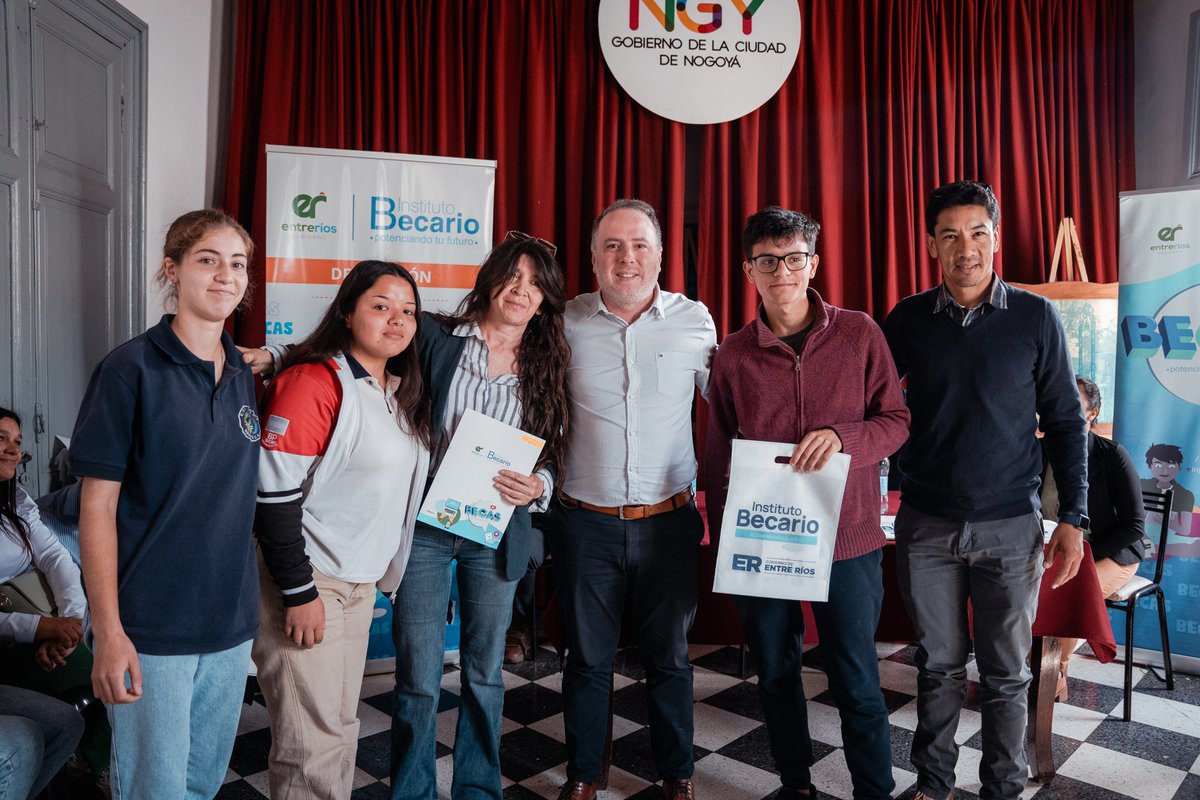 Instituto Becario tweet media