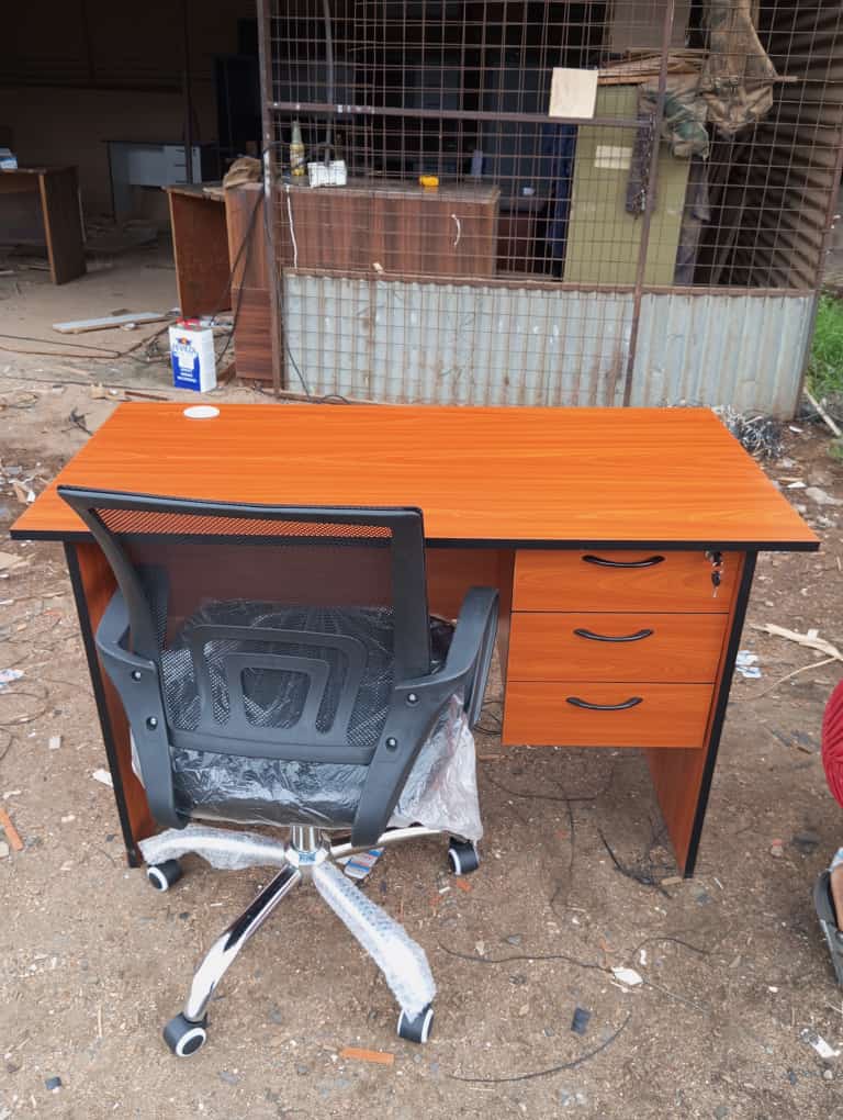 virginHoffice's tweet image. Tuesday Deals on Furniture
1.2m Desk &amp;amp; Secretarial office chair set
Price:Kshs 11,000/=
Call/WhatsApp: 0703925459
Visit our website: virginhoffice.com
We deliver countrywide

Rigathi Gachagua #FreeMorara Riggy G Amerix Aoko #CustomerServiceWeek #endofanerror #AboveAndBeyond