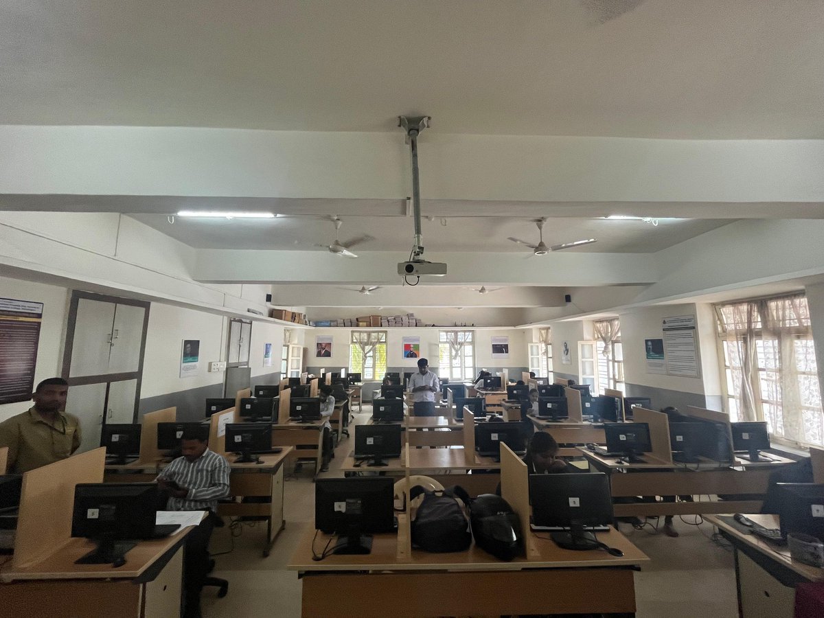 klebcamlp's tweet image. CODEATHON -Activity conducting for BCA 3rd sem Students
#klebcamlp
#klebca
#codeforlife
