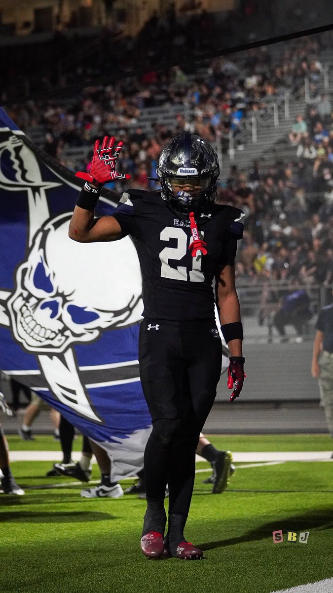 hudl.com/v/2QJrxn - Mid season !!!

minor setback for a major comeback, best believe we not letting up #staydown