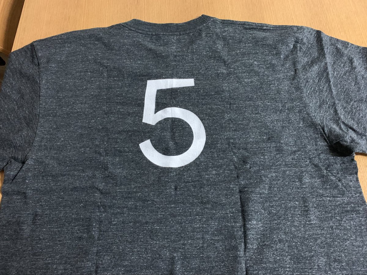 ysknsid25's tweet photo. 夏のGoogleイベント用にTシャツ欲しかったのでめっちゃ嬉しい。なんならこれをもらいたいがためにオフライン参加したまである。しかも背番号5...近本やん
#gc_mod https://t.co/qmkj7eJyP8