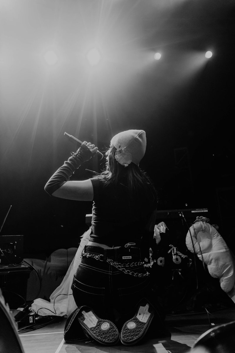 abigail_mcnatt's tweet photo. .@omgitspiao || The Force of Nature Tour || @RoxianTheatre || 10.3.24 

Review + more photos at the 🔗 in my bio!

📷 for @livefromthepitt
Review: @WhatsOberrated
.
.
.
#marianastrench #haven #piaon #cassadeepope #forceofnaturetour #pittsburghphotographer #photography #livemusic https://t.co/7FXkdPUof0