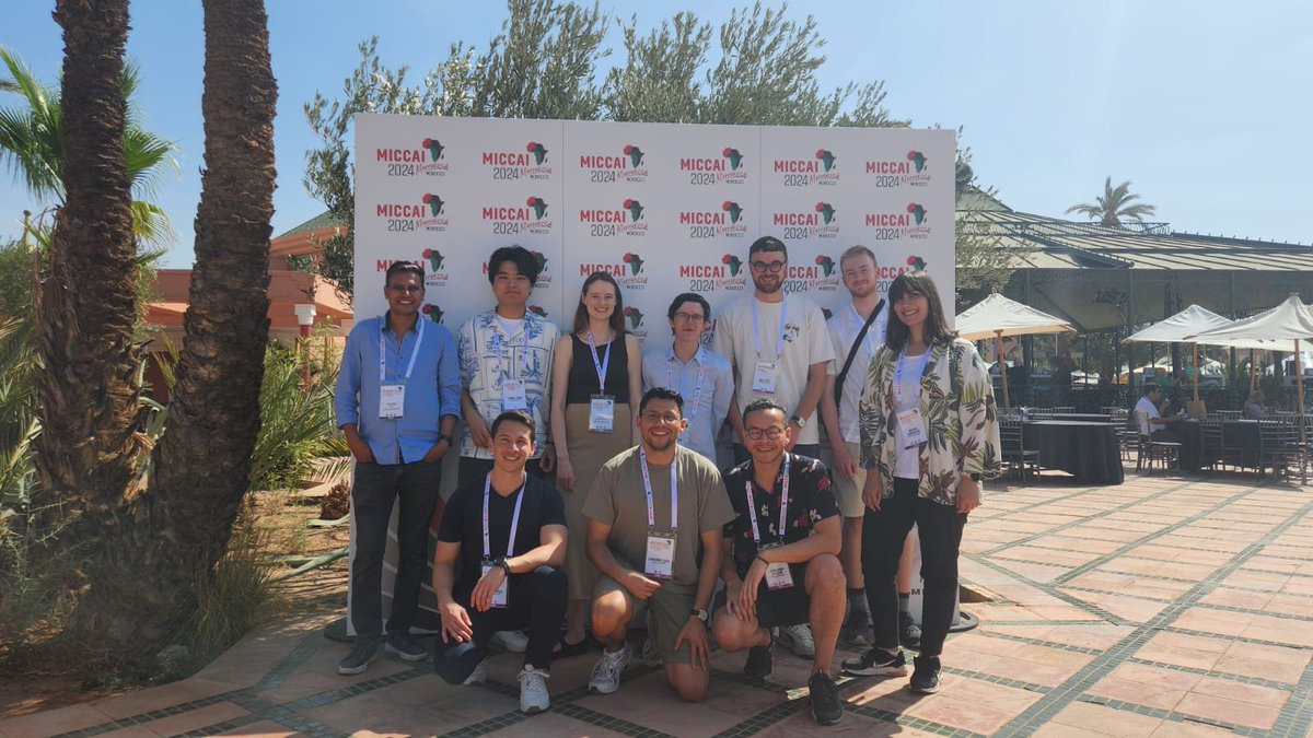 Leeds gang at #MICCAI2024!! <a href="/MICCAI_Society/">MICCAI</a> <a href="/LeedsMedAI_CDT/">CDT for AI in Medical Diagnosis and Care Leeds</a>