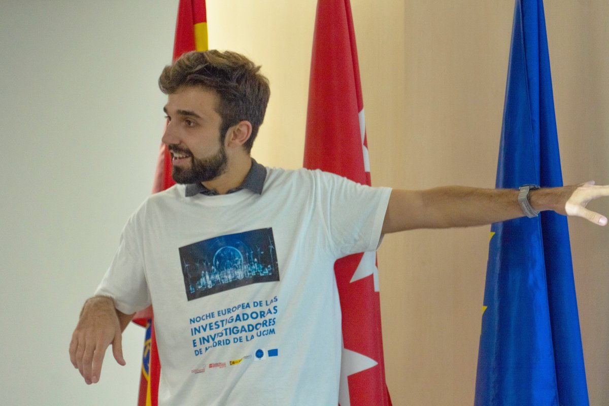 divulgauc3m's tweet photo. 🙌¡Seguimos recordando la Noche Europea de los Investigadores e Investigadoras!

✨Medio centenar de científicas y científicos acercaron a la sociedad la I+D+i de la UC3M en 16 actividades de divulgación científica a las que asistieron unas 750 personas. https://t.co/yGVYRSpPv4