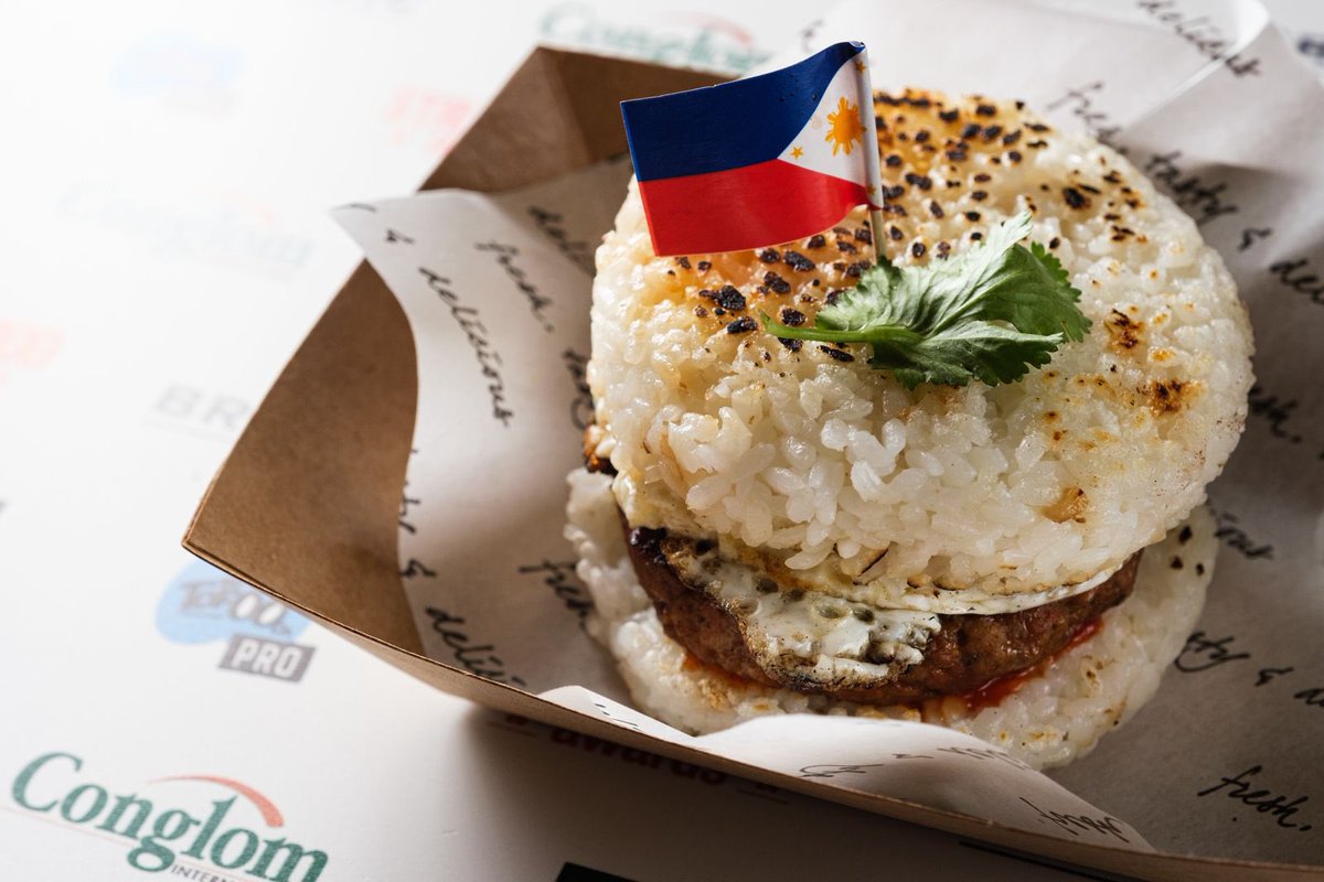 Contract Catering Magazine (@ccateringmag) on Twitter photo Sweet, savoury, sublime. Round three of the #streatfoodawards is all over. The chefs from @angelhillfood, <a href="/aramark/">Aramark Corporation</a>, <a href="/tnscatering/">TNS Catering</a> and OCS can take a well earned rest!
#contractcatering #contractcateringawards #streetfood #streetfoodawards #streetfoodchefs #catering #hospitality Sweet, savoury, sublime. Round three of the #streatfoodawards is all over. The chefs from @angelhillfood, <a href="/aramark/">Aramark Corporation</a>, <a href="/tnscatering/">TNS Catering</a> and OCS can take a well earned rest!
#contractcatering #contractcateringawards #streetfood #streetfoodawards #streetfoodchefs #catering #hospitality