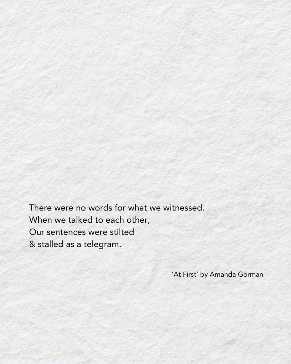 PoemAnalysis's tweet photo. What does it feel like when you're on the verge of something new?🧐

#AmandaGorman #Poetry #NewBeginnings #HopeAndFear https://t.co/0D73ydzPWM