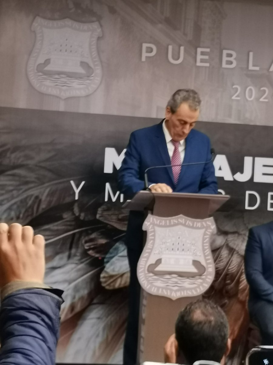 panorama509's tweet photo. Pepe Chedraui se pronunció en contra de que el edil de Puebla solicite un crédito por 600 millones de pesos. Confía en que el Congreso no loavalará https://t.co/RsCFXzipnH