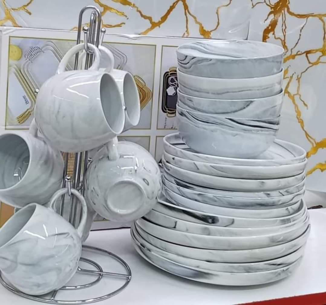 charters_shop's tweet photo. Unique dinner set 7,000ksh 
✅0724785910
We deliver country wide 

Rigathi gachagua 

Oscar sudi 
Aoko 
Millie odhiambo 
NRG radio 
Malaya 
Wetangula 
Musalia mudavadi 
Githurai https://t.co/fASJB4pXlg