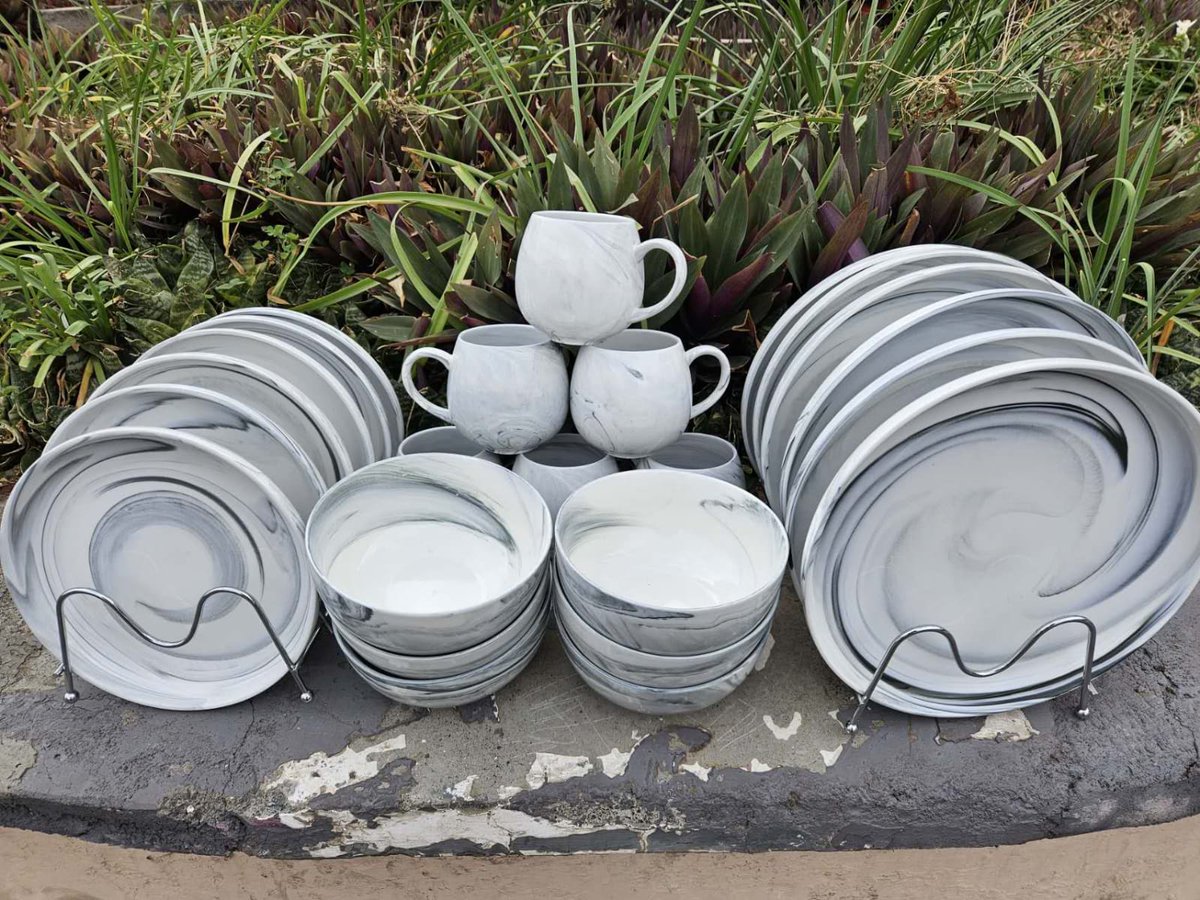 charters_shop's tweet photo. Unique dinner set 7,000ksh 
✅0724785910
We deliver country wide 

Rigathi gachagua 

Oscar sudi 
Aoko 
Millie odhiambo 
NRG radio 
Malaya 
Wetangula 
Musalia mudavadi 
Githurai https://t.co/fASJB4pXlg