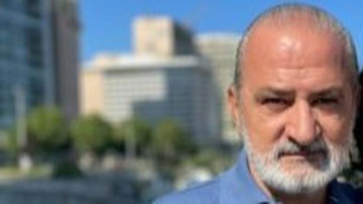 Ci sono persone che non compaiono mai. Ma che sono fondamentali per i giornalisti, ancor di più per quelli che lavorano in zone a rischio.
Ahmad Akil Hamzeh era uno di queste.

Il CdR del <a href="/Tg3web/">Tg3</a> ha avviato una raccolta fondi per aiutare la sua famiglia:
gofund.me/90ea4332