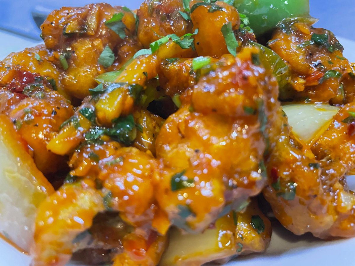 Savor the Flavor of Authentic Indian Vegetarian Cuisine! 

thebollywoodbites.com  Call us : (310) 824-1046

From creamy Paneer Tikka to crispy Vegetable Samosas, spicy Chana Masala to aromatic Biryani – we have it all! 

100% Authentic
Fully Customizable Menus