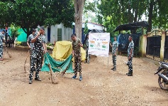 स्वच्छता विशेष अभियान 4.0 के तहत 174 वाहिनी केरिपुबल के अधिकारियों और जवानों  के द्वारा बरकेला  कैम्प में स्वच्छता अभियान चलाया गया। #SpecialCampaign4   

<a href="/PMOIndia/">PMO India</a> 
<a href="/PIB_India/">PIB India</a> 
<a href="/DARPG_GoI/">DARPG 🇮🇳</a>