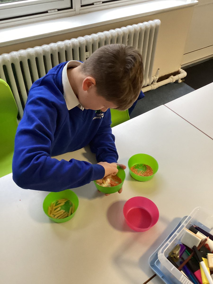 Lache Primary School tweet media