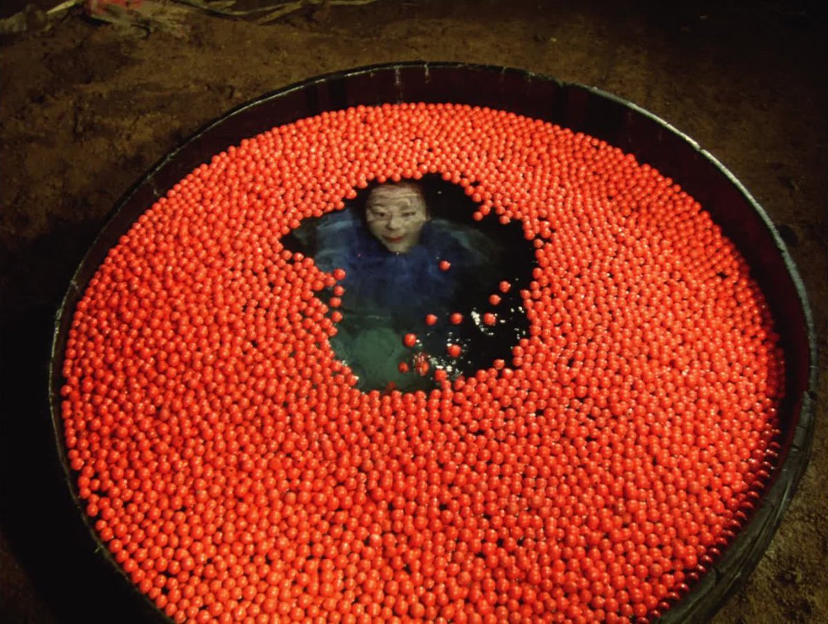 HauntedMovies's tweet photo. Kagero-za (1981) dir. Seijun Suzuki https://t.co/VDPlzeEaRS