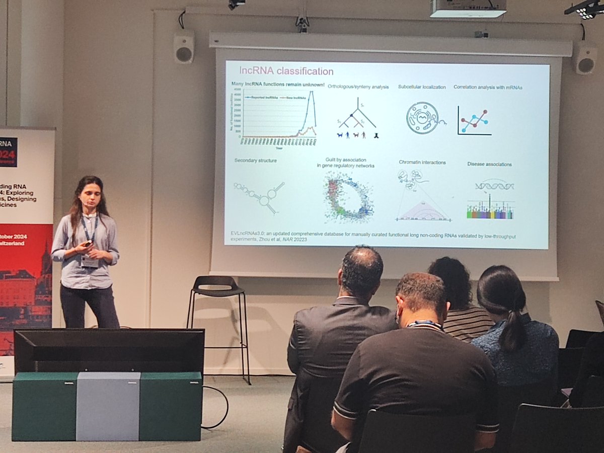 annalisa marsico (@lisamar2017) on Twitter photo Andreina Tirabassi, PhD student in our lab, talking about foundation models for functional classification of lncRNAs - a huge, but way too interesting, challenge! #ncRNA2024 <a href="/HelmholtzMunich/">Helmholtz Munich | @HelmholtzMunich</a> #womeninAI Andreina Tirabassi, PhD student in our lab, talking about foundation models for functional classification of lncRNAs - a huge, but way too interesting, challenge! #ncRNA2024 <a href="/HelmholtzMunich/">Helmholtz Munich | @HelmholtzMunich</a> #womeninAI