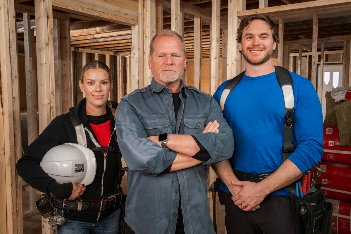 Blue Ant Media (@blueantmedia) on Twitter photo Mike Holmes Joins Cottage Life With New Original Series, Holmes on Homes: Building a Legacy, Preparing His Kids to Take Over the Family Business bit.ly/3Yexvms <a href="/cottagelife/">Cottage Life</a> <a href="/Make_It_Right/">Mike Holmes</a> <a href="/thesherryholmes/">Sherry Holmes</a> <a href="/mike_holmesjr/">Mike Holmes Jr.</a> Mike Holmes Joins Cottage Life With New Original Series, Holmes on Homes: Building a Legacy, Preparing His Kids to Take Over the Family Business bit.ly/3Yexvms <a href="/cottagelife/">Cottage Life</a> <a href="/Make_It_Right/">Mike Holmes</a> <a href="/thesherryholmes/">Sherry Holmes</a> <a href="/mike_holmesjr/">Mike Holmes Jr.</a>
