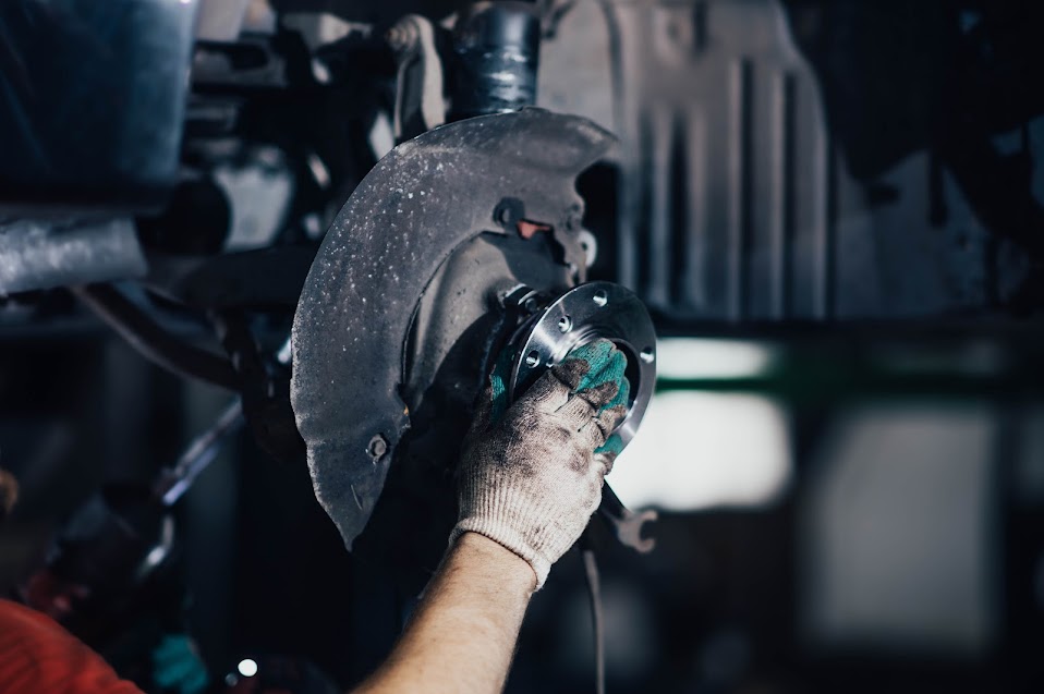 CampbellAuto408's tweet image. For everything from suspension to engine repair, Campbell Motor Center is here to help! campbellmotorcenter.com  #CheckEngineLightRepairs #OilFilterChanges #CarAirConditioningRepairs