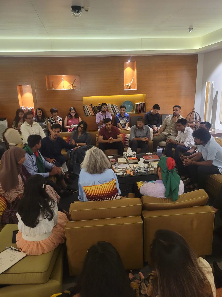 JimranMohammed's tweet photo. Joined the #YouthPower 2.0 Meeting & Greeting yesterday to discuss aspirations and reaffirm 🇫🇷's strong support during this #TransitionPeriod. The energy was electric, and the commitment to a just, equitable future was inspiring! #FRBDPartnership 🇧🇩
@MarieMasdupuy https://t.co/3uandO7l9F