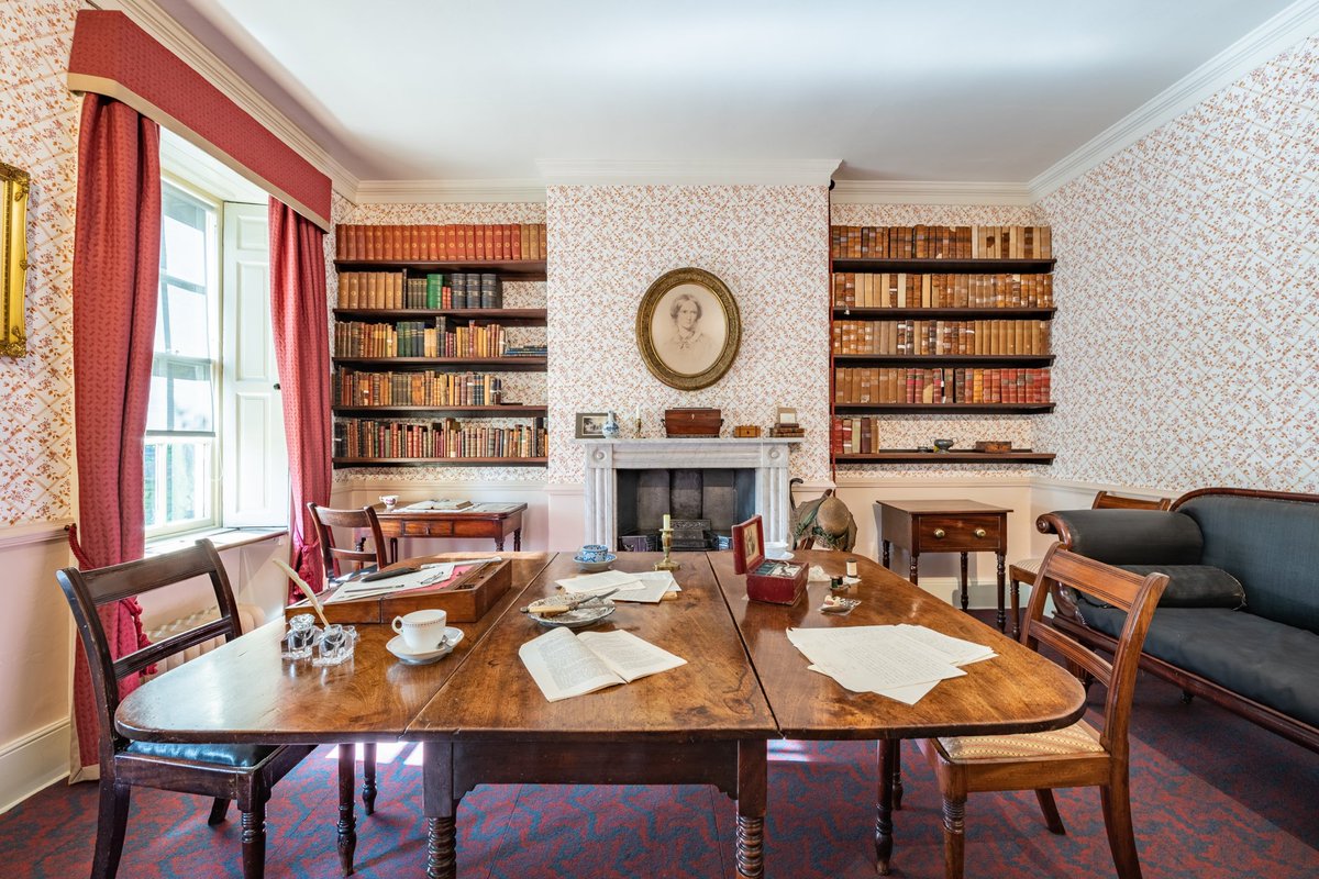 Female fantasy and sci-fi writers of the North - be part of an international exchange with The British Council, Writers Project of Ghana and Brontë Parsonage Museum ✍️

Before there was Wuthering Heights and Thornfield Hall, there was Gondal - and there was Angria. More info 👇