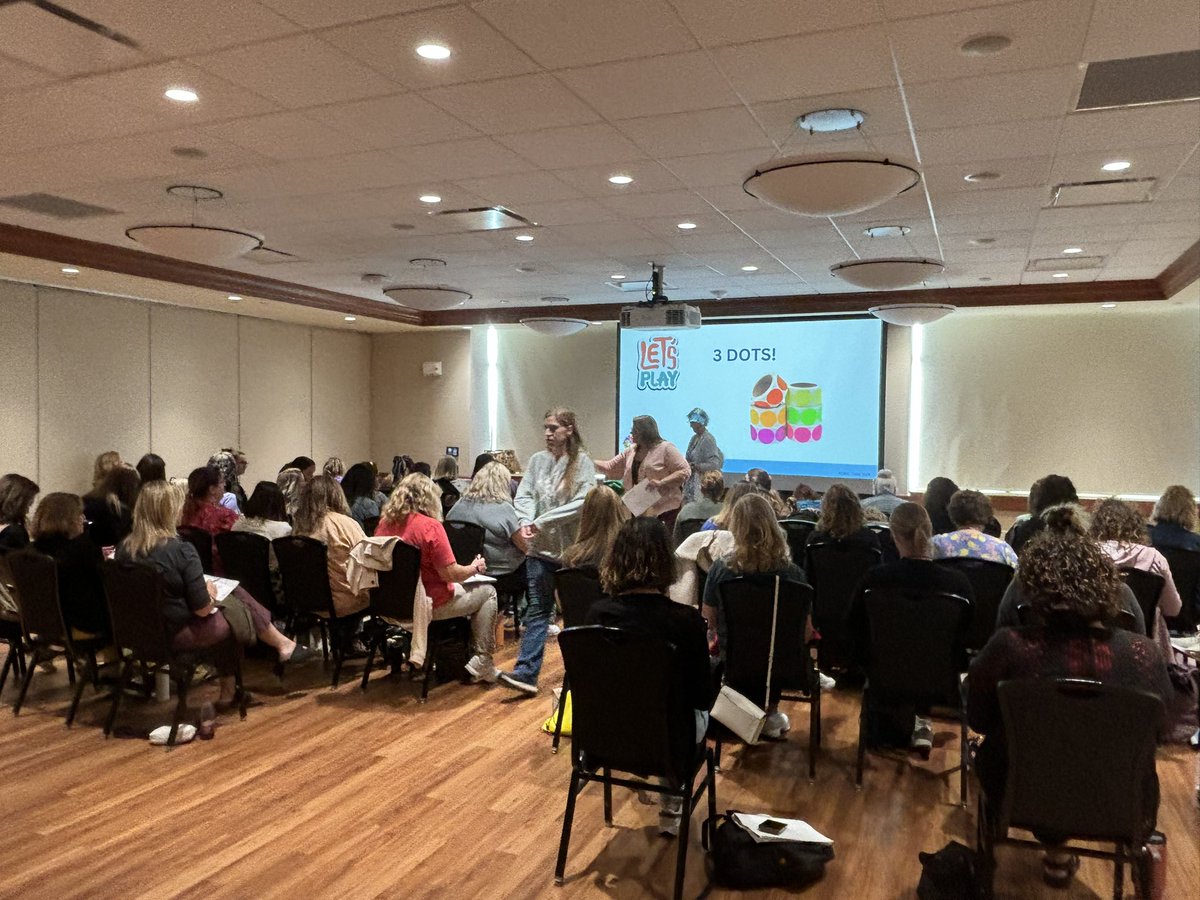 Heather Tomicich tweet media