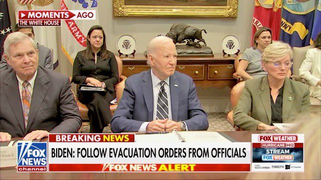 greg_price11's tweet photo. Kamala is currently on the View.

For the second time in a week, Biden counter programmed her — holding a briefing at the White House on the hurricane at the same time. https://t.co/8R8Cu6KN93