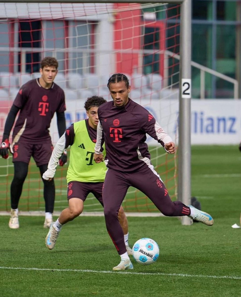 🚨🚨🚨🚨

اللاعب العراقي يوسف نصراوي من تدريبات الفريق الاول لنادي بايرن ميونخ الالماني