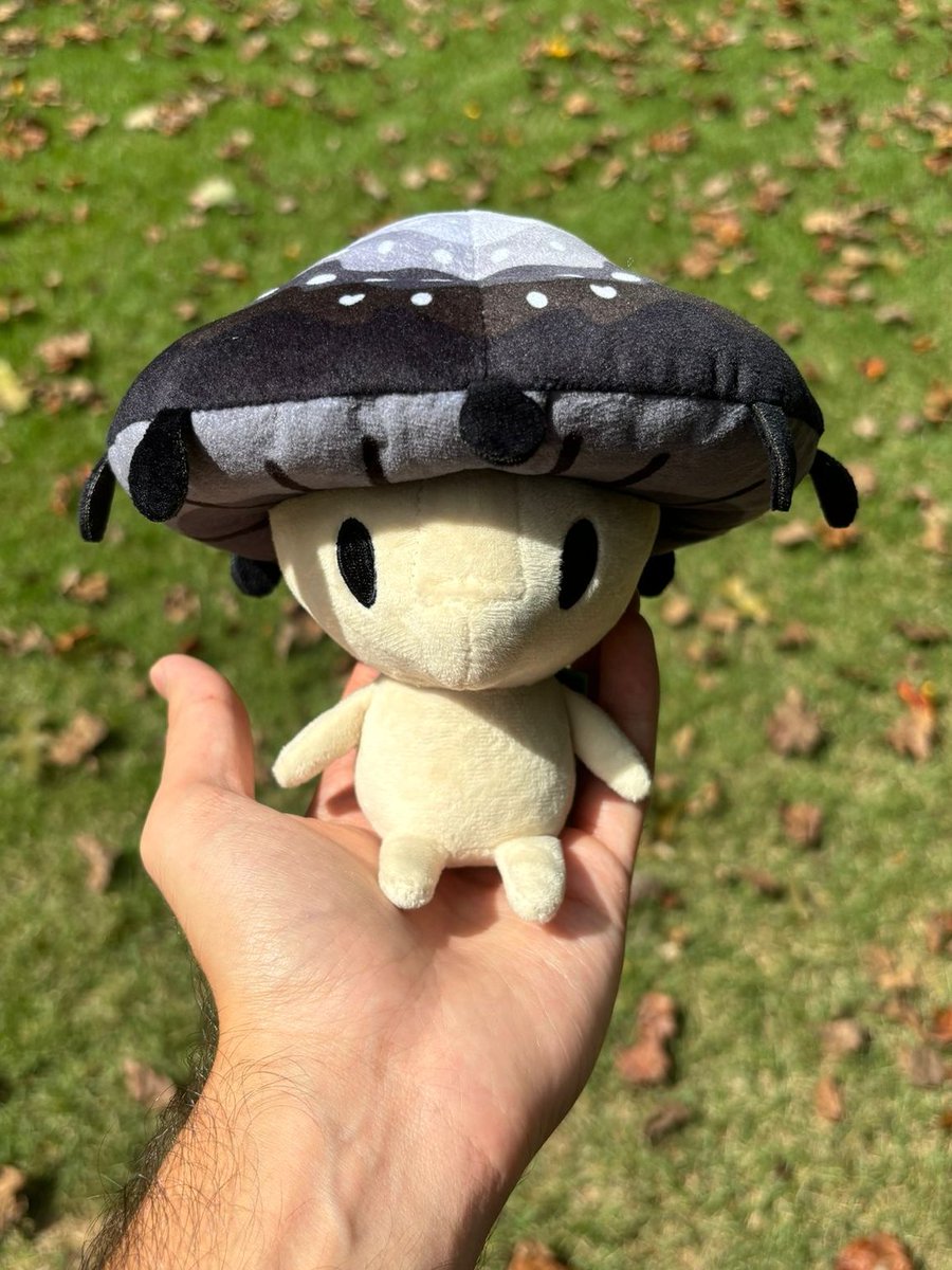 SomeHumbleOnion 🍄 Smushi Come Home tweet media