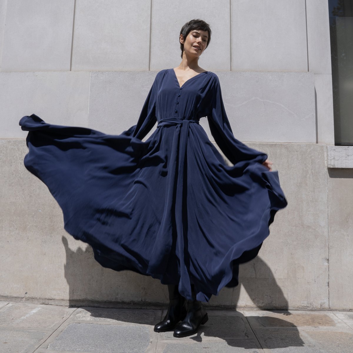 NonaSource's tweet photo. Discover the new autumn-winter collection with Le Bon Marché Rive Gauche.
We're pushing the boundaries of sustainable women's fashion with surplus fabrics from Top Luxury Maisons.
About us: https://t.co/uHkEOsj9zV
#nonasource #lebonmarchérivegauche #creativity https://t.co/MsqFCm1Was