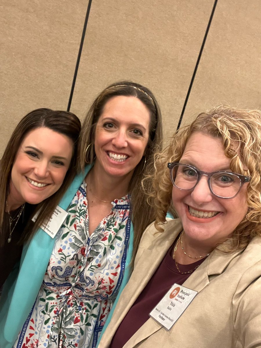 Back with two of my favorites <a href="/N2Learning/">N2 Learning</a> #TXPVI Love how Principals Institute is like a reunion with great learning and collaboration! <a href="/triciabadillo/">Dr. Tricia Badillo</a> <a href="/nicgreenleaf/">Nicole Greenleaf</a>