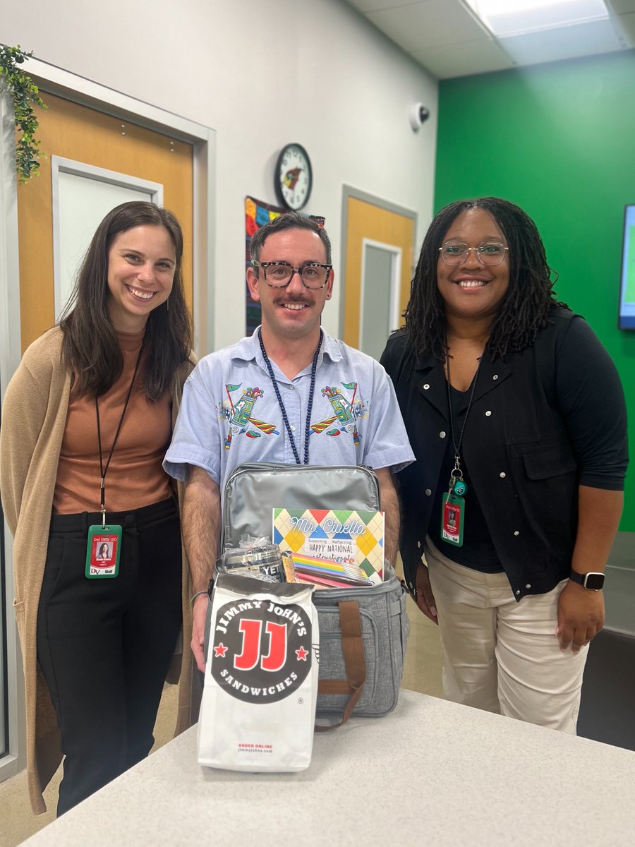 Thank you to our Instructional Coach, Mr. Civello, for his dedicated work. He collaborates closely with teachers, offering guidance in lesson planning and problem-solving.  #hdeproud #hdehounddogs #behde #teamhounddogs