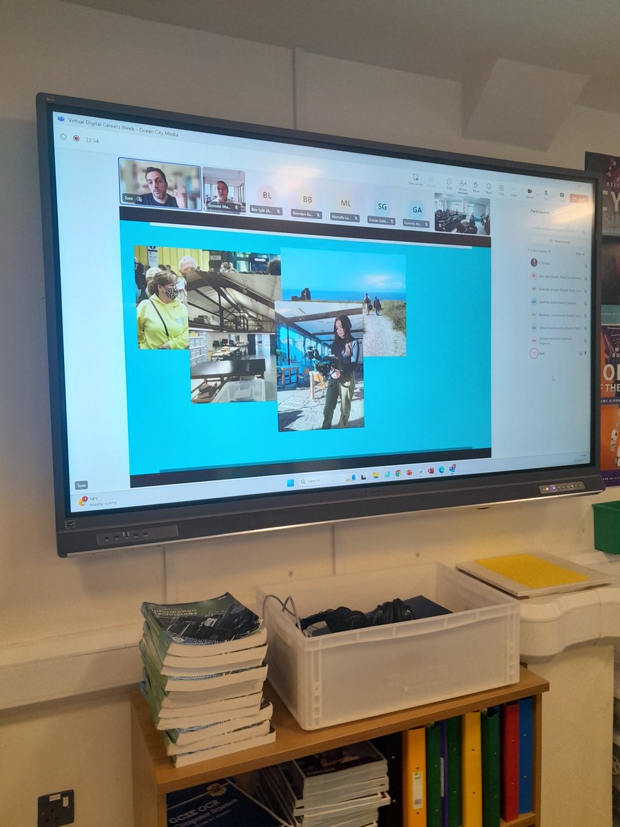 KingsCSITBUS's tweet photo. Year 9 Computer Science students had a fantastic talk from Tom Palmer, Ocean City Media in Plymouth to kickstart our Digital Careers week! Tom delivered an excellent presentation to our students about the film/animation industry @OceanCityMedia @TheKingsCareers @KingsSchoolOSM https://t.co/beRFXKqZ4v