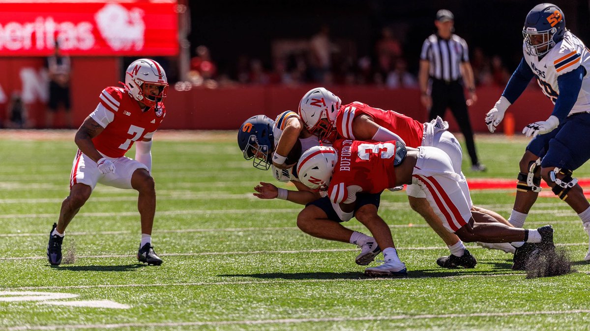 THE BLACKSHIRTS. Conferences Ranks:

#1 — Sacks (20)
#1 — Rushing TD allowed (0)
#2 — Points allowed per game (11.3)
#4 — Interceptions (7)

#Huskers