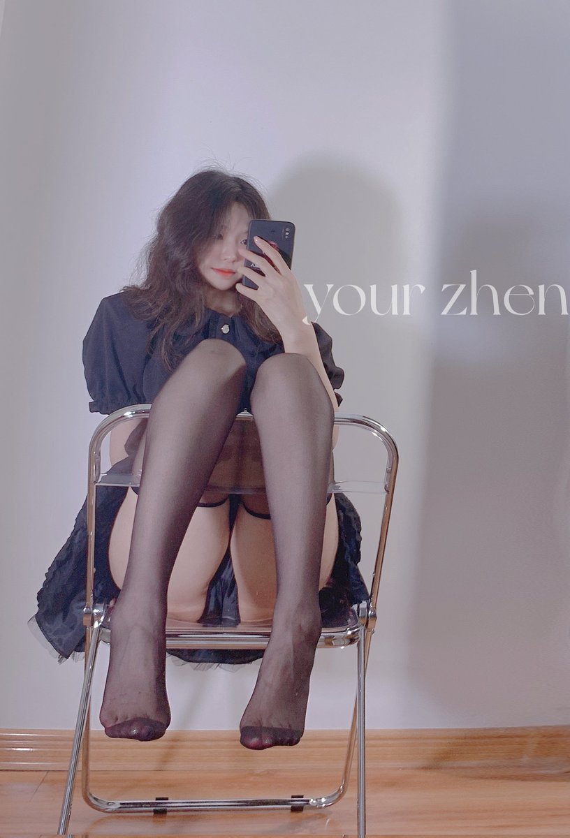 your__zhen__'s tweet photo. 내 허벅지 사이에 쟈지 넣고 비비게 해줄까?

#섹트 #암캐 #암퇘지 #변녀 #박제 #걸레 https://t.co/jmpwx0xo9B