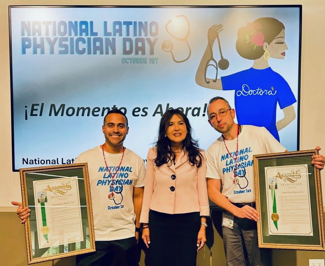 Stanford Surgery (@stanfordsurgery) on Twitter photo We're not the only ones awe of the work <a href="/TheMillennialMD/">Cesar Padilla, M.D.</a> (<a href="/StanfordEMED/">StanfordEM</a>) and <a href="/MichaelGalvezMD/">Michael Galvez, MD</a> (<a href="/StanfordPlastic/">Stanford Plastic Surgery</a> '17) have done to increase diversity in our physician workforce! 📸 with personalized letter from <a href="/GavinNewsom/">Gavin Newsom</a> presented by <a href="/DrDianaRamosMD/">D R Ramos</a>
#nationallatinophysicianday We're not the only ones awe of the work <a href="/TheMillennialMD/">Cesar Padilla, M.D.</a> (<a href="/StanfordEMED/">StanfordEM</a>) and <a href="/MichaelGalvezMD/">Michael Galvez, MD</a> (<a href="/StanfordPlastic/">Stanford Plastic Surgery</a> '17) have done to increase diversity in our physician workforce! 📸 with personalized letter from <a href="/GavinNewsom/">Gavin Newsom</a> presented by <a href="/DrDianaRamosMD/">D R Ramos</a>
#nationallatinophysicianday