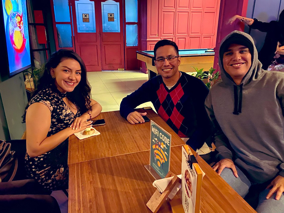 En su paso por Quito, nuestrxs amigxs de Ciudades Cómo Vamos de Bogotá, Lima, Medellín, Loja y Guayaquil participaron del 4to Encuentro Tu Quito, Tu Voz . 🌍✨

El debate, compartir experiencias y aprender de nuestra ciudad fue el tópico de este espacio. 

#QuitoCómoVamos #Quito