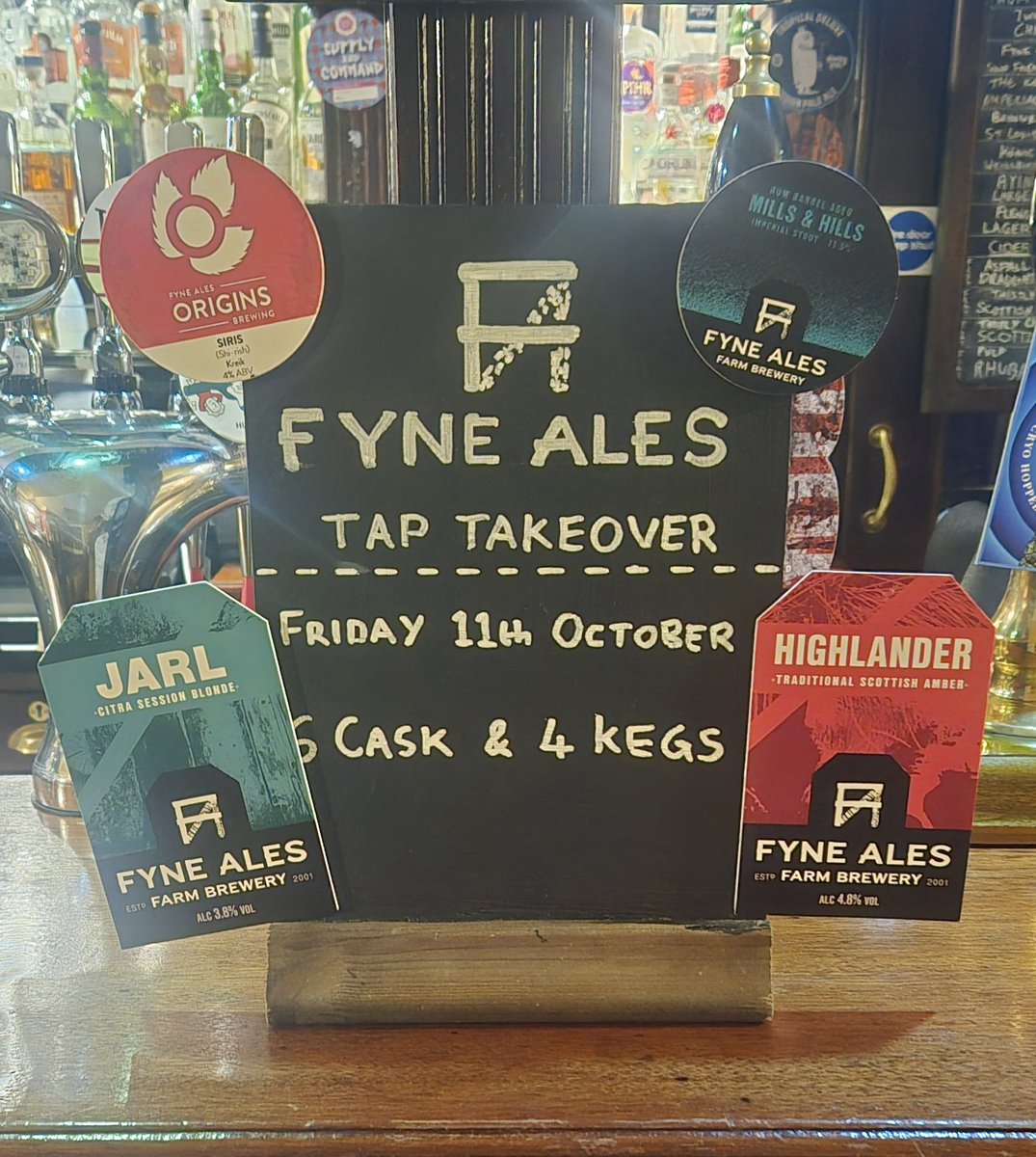 thekelham's tweet image. Friday will see @FyneAles taking over the taps. 6 cask and 3 kegs. But in the meantime we have beers on the bar from @TheBeakBrewery @two_flints @BlueBeeBrewery @brewyorkbeer @redwillowbrew @atticbrewco @AbbeydaleBeers
