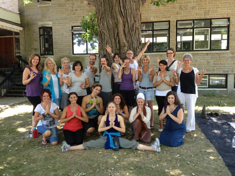 pranashantied's tweet photo. 🌟 Ready to explore new horizons? Whether you're a hobbyist, curious student, teacher, or looking for a career change, we invite you to embark on a journey of discovery!💫

Discover more: https://t.co/uWUOxQeh9n

#YogaEducation #SchoolOfYoga #SchoolOfYogaTherapy @pranashanti https://t.co/u5qxmyLoXS