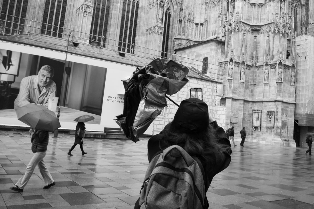 mhaustria's tweet photo. Broken
Leica M11 - Voigtlรคnder 28mm Nokton - Vienna
#StreetPhotography #UrbanLife #CityCrowd #UmbrellaArt #EverydayScenes #CrowdedStreet #DocumentingLife #PeopleInTheRain #vienna #leica #streetphotographers #Street #CityLife #City #Wet #Umbrella #Rain #Architecture #Monochrome https://t.co/sV5CoZknHw